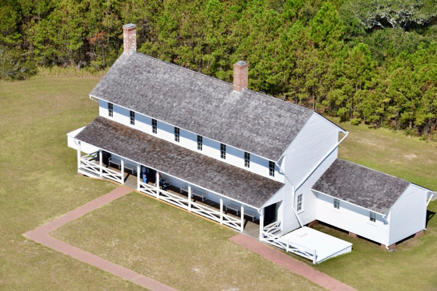 CAPE HATTERAS VISITOR CENTER & MUSEUM OF THE SEA