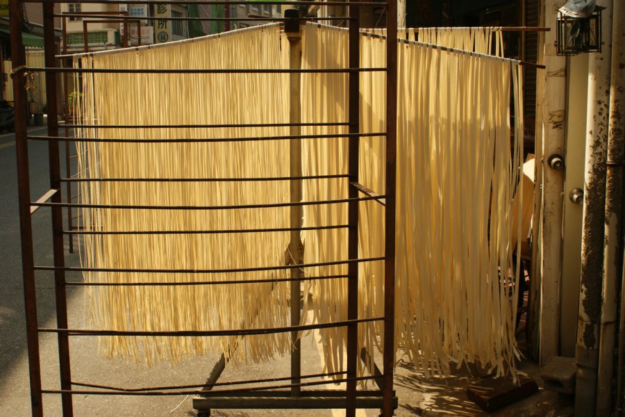 Les pâtes séchées au soleil, à Kinmen. Barthélémy COURMONT