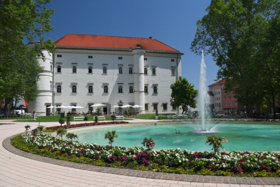 CHÂTEAU DE PORCIA (SCHLOSS PORCIA)