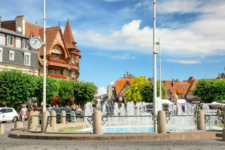 PLACE MORNY