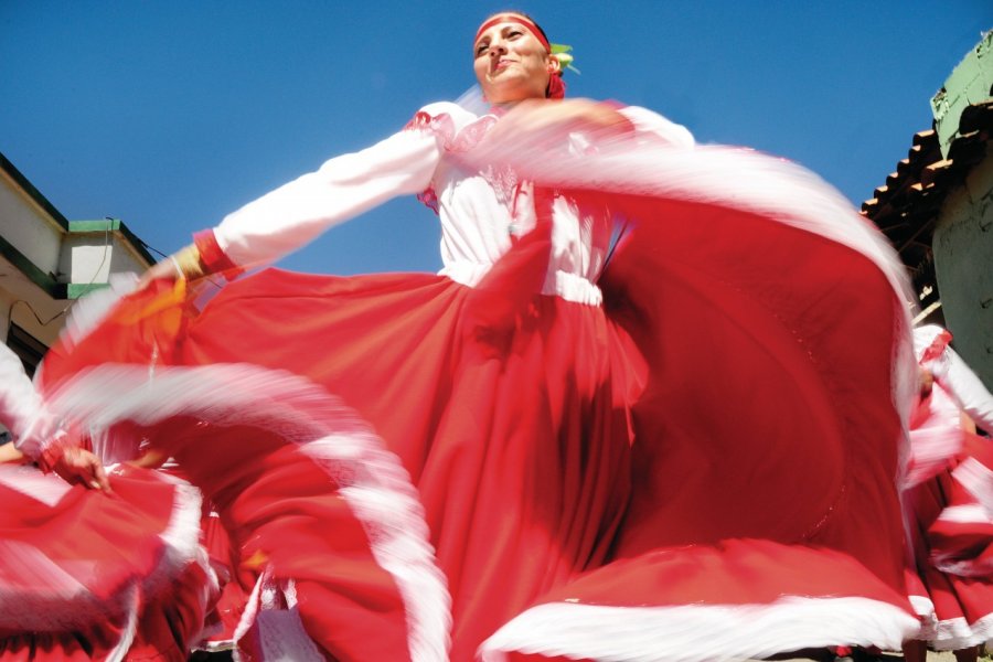 Danseuse de la Fiesta de San Benito. Elyxandro Cegarra Gomez