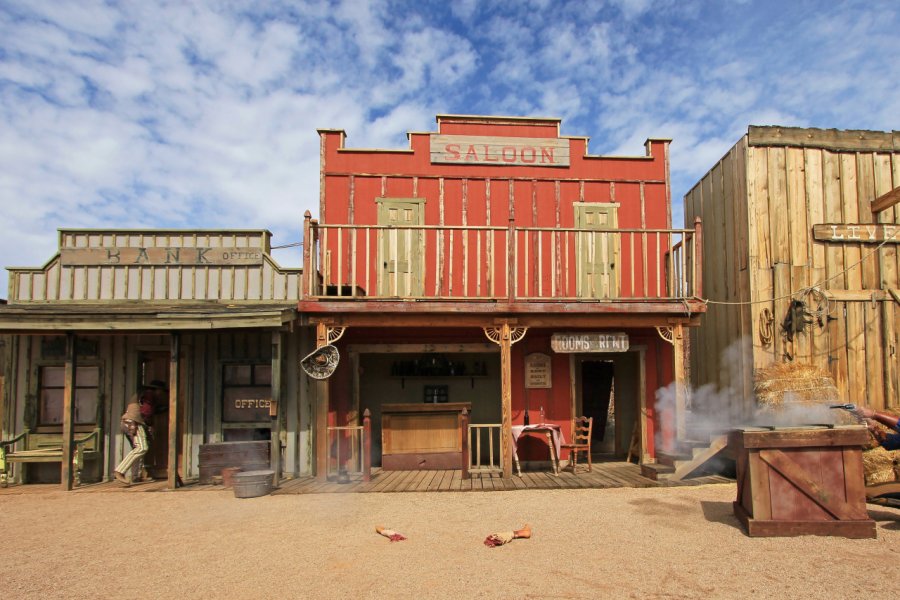O.K. CORRAL GUNFIGHT SHOW