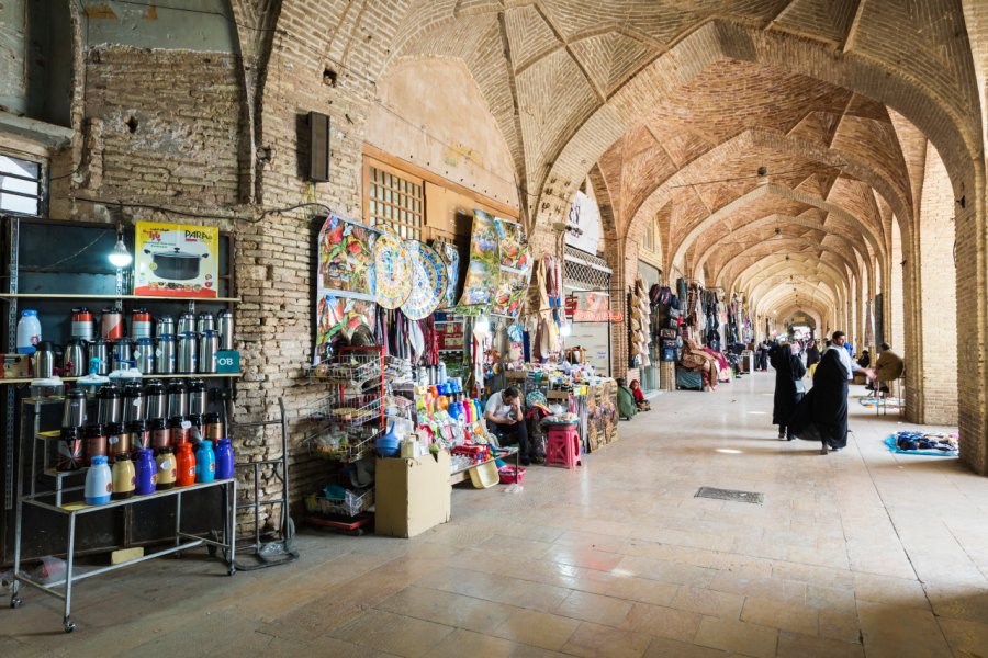 BAZAR-E VAKIL (BAZAR DU RÉGENT)