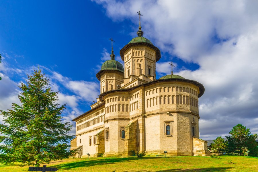 MONASTÈRE CETĂŢUIA