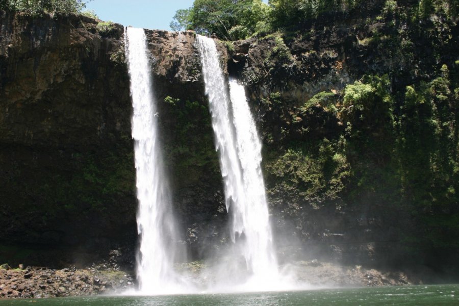 Rainbow Falls. Hawaii Tourism Authority (HTA) / Kirk Lee Aeder