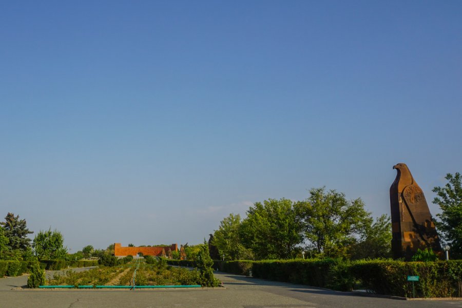 COMPLEXE MEMORIAL DE SARDARABAD