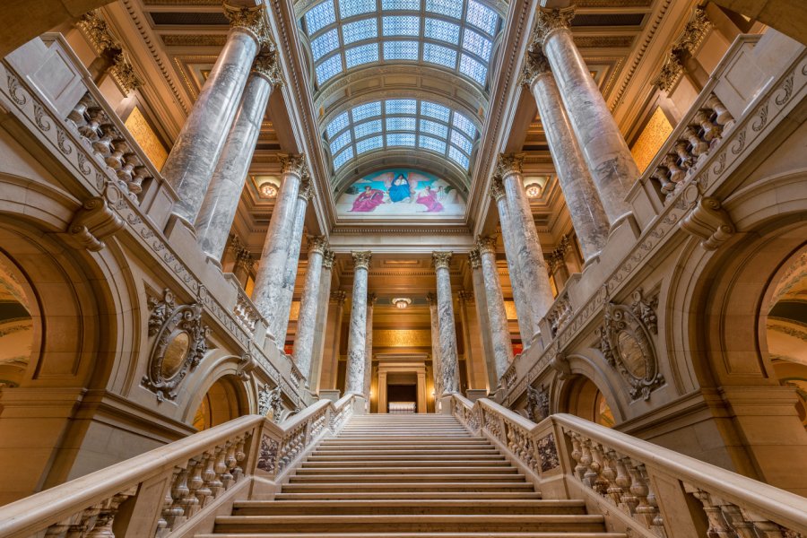 MINNESOTA STATE CAPITOL
