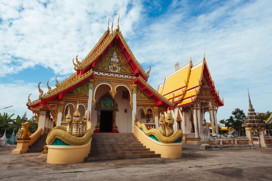 WAT PHRA THAT KLANG NAM (WAT PHRATHAT LANONG)