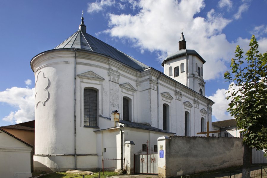 ÉGLISE DE L'IMMACULÉE CONCEPTION (КОСТЁЛ НЕПОРОЧНОГО ЗАЧАТИЯ ДЕВЫ МАРИИ)