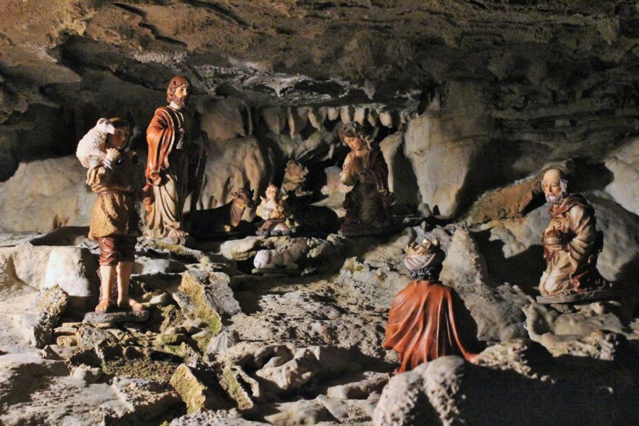 Santons de noël dans la grotte de Postojna. Martin FOUQUET