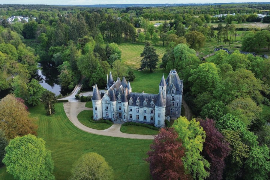 LE CHÂTEAU DE TRÉDION