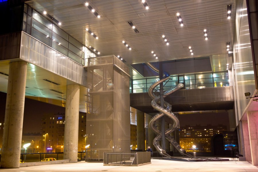 MUSÉE D'ART CONTEMPORAIN DE ZAGREB
