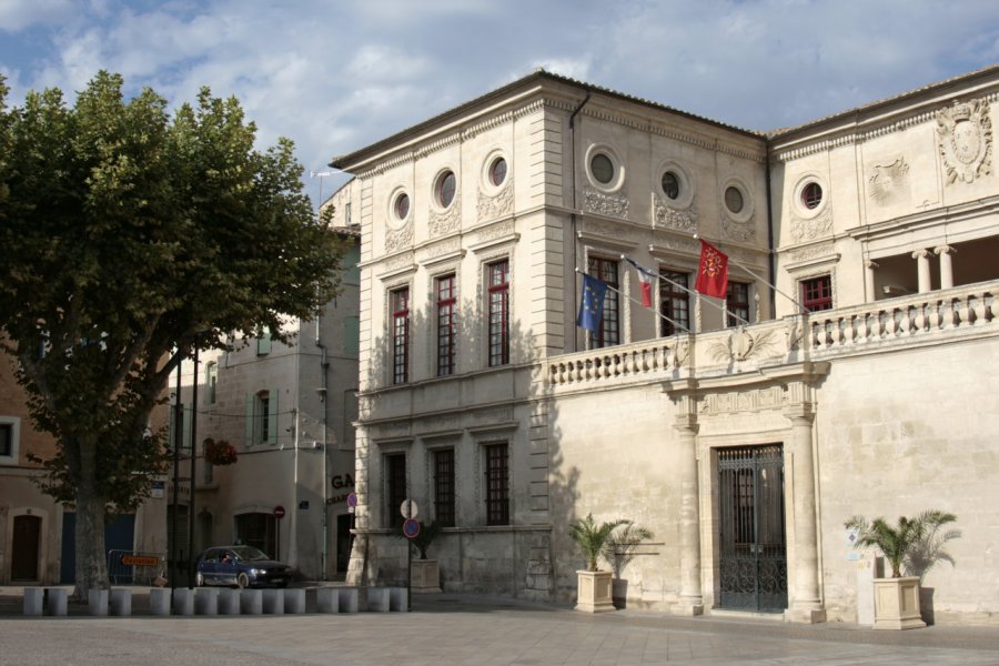 HÔTEL DE VILLE