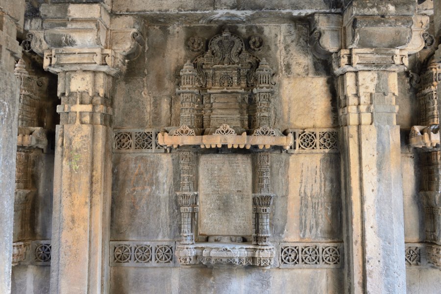 DADA HARI NI VAV