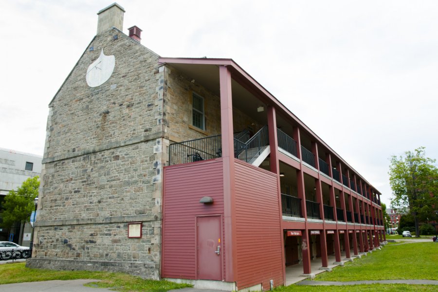 QUARTIER HISTORIQUE DE GARNISON