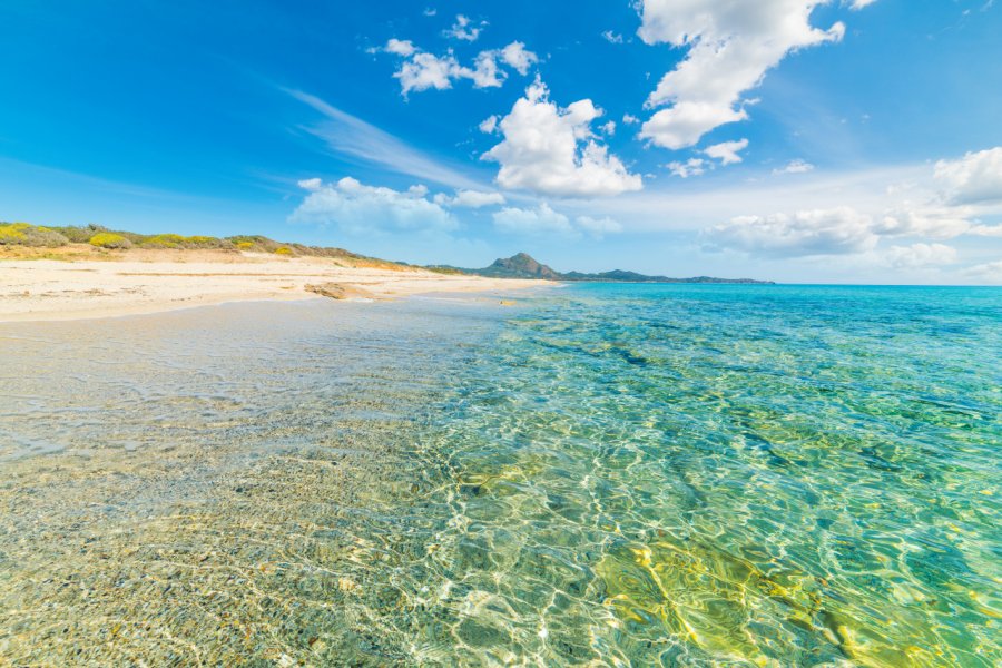 SPIAGGIA DI PISCINA REI