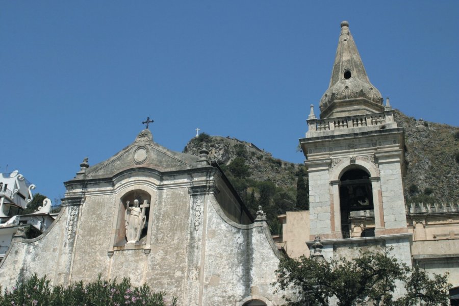 Église de Taormina. Picsofitalia.com
