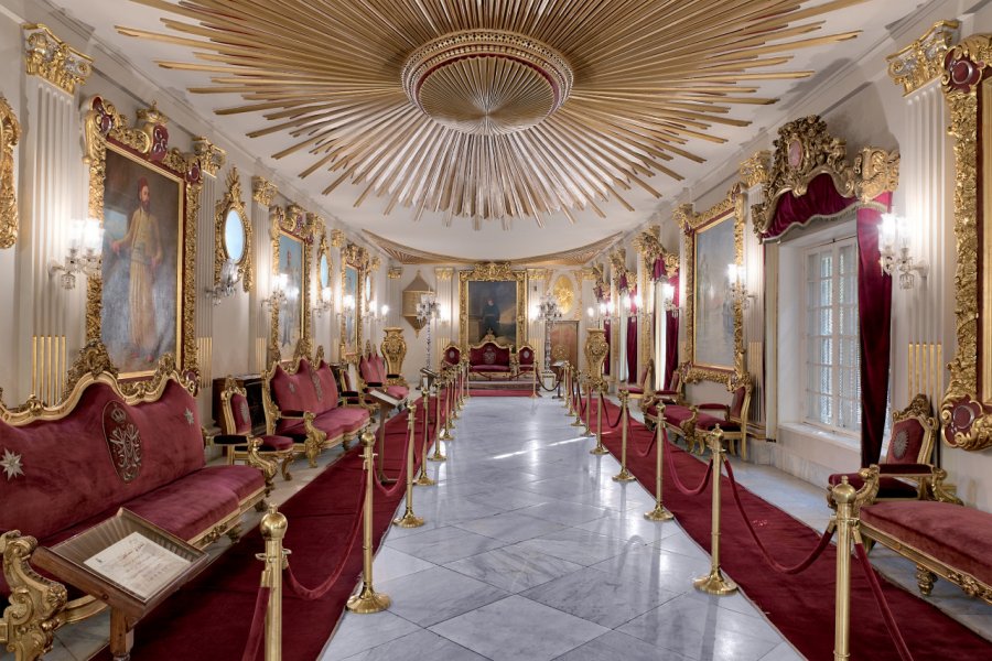 PALAIS MANIAL