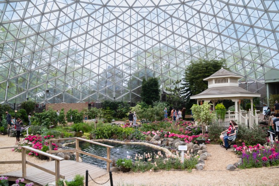 MITCHELL PARK DOMES