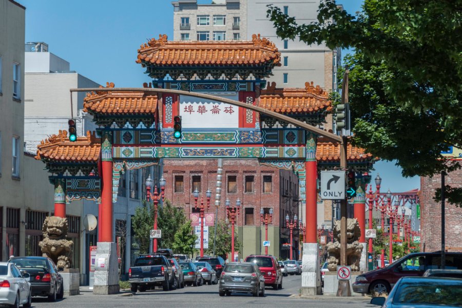 CHINA GATE