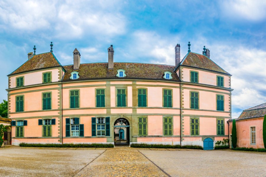 Château de Coppet, demeure de Madame de Staël. trabantos - shutterstock.com