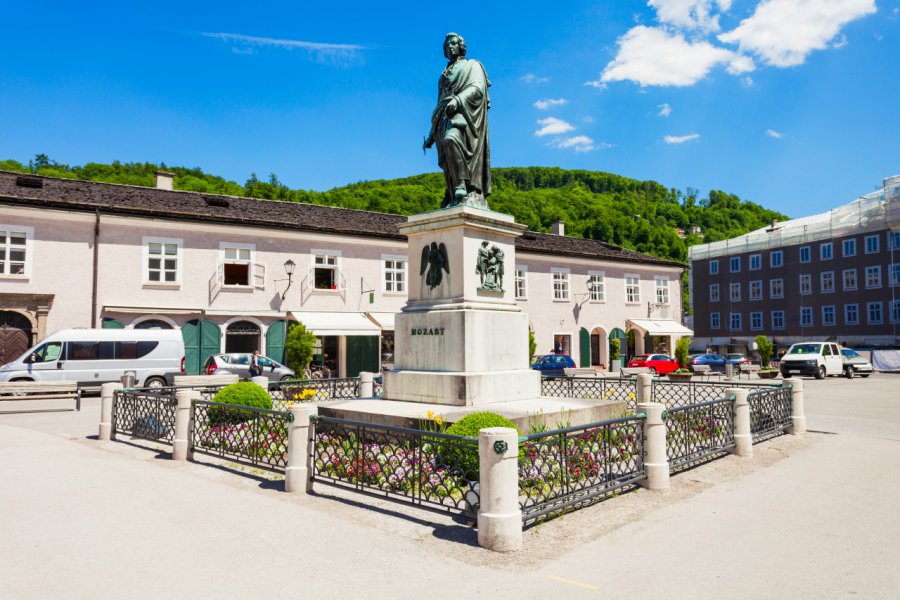 PLACE MOZART (MOZARTPLATZ)