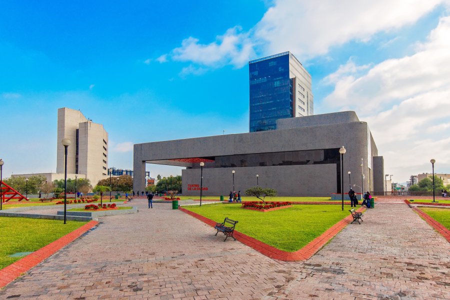 MACROPLAZA