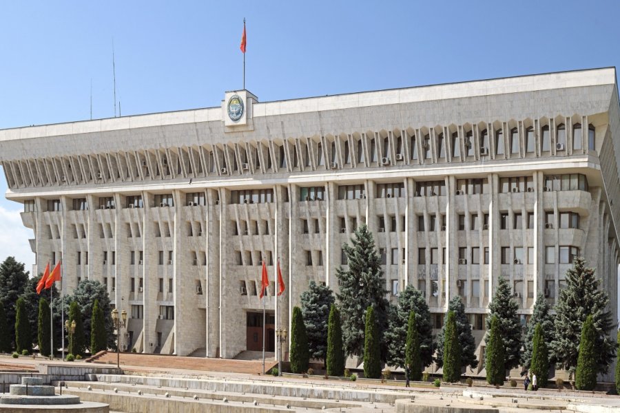 PALAIS PRÉSIDENTIEL ET PARLEMENT KIRGHIZE