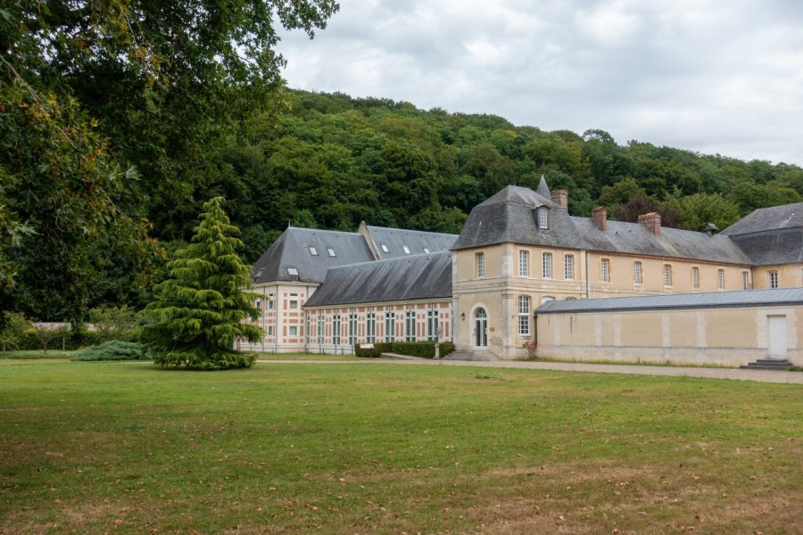 ABBAYE NOTRE-DAME DU PRÉ