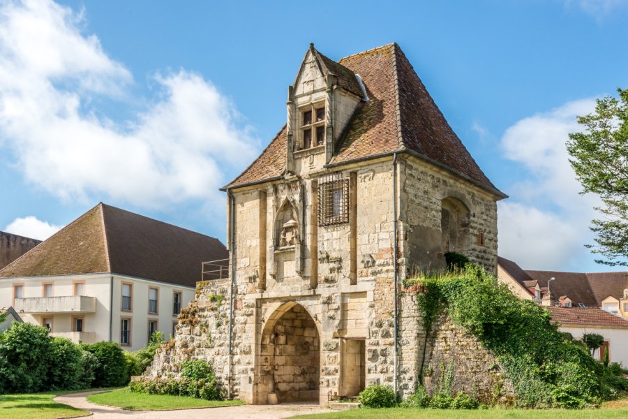 LES FORTIFICATIONS