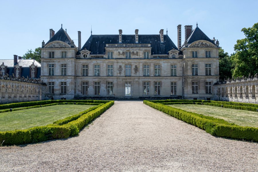 CHÂTEAU DE RARAY
