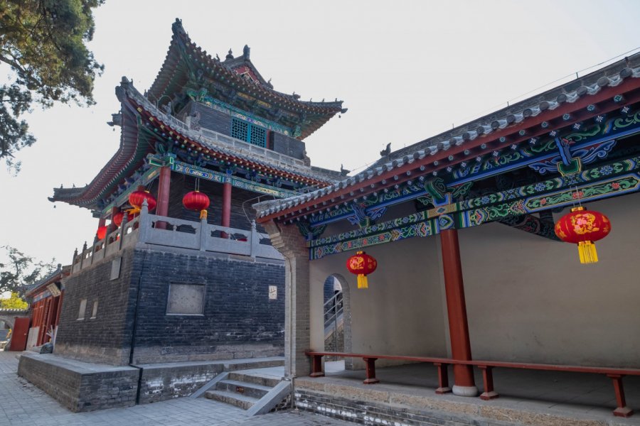 TEMPLE GUANLIN