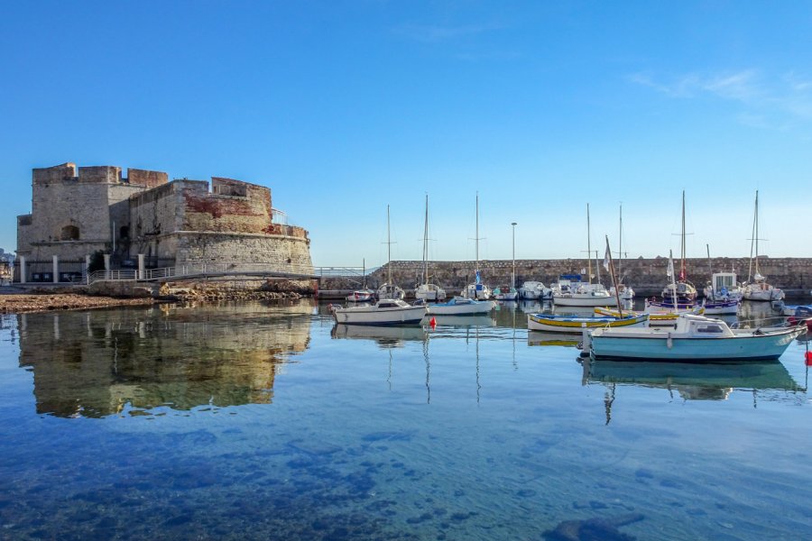A LA DECOUVERTE DE L'HISTOIRE DE TOULON