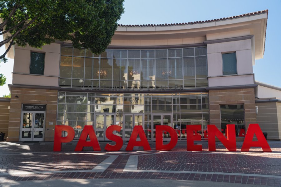 PASADENA'S CONVENTION & VISITORS BUREAU