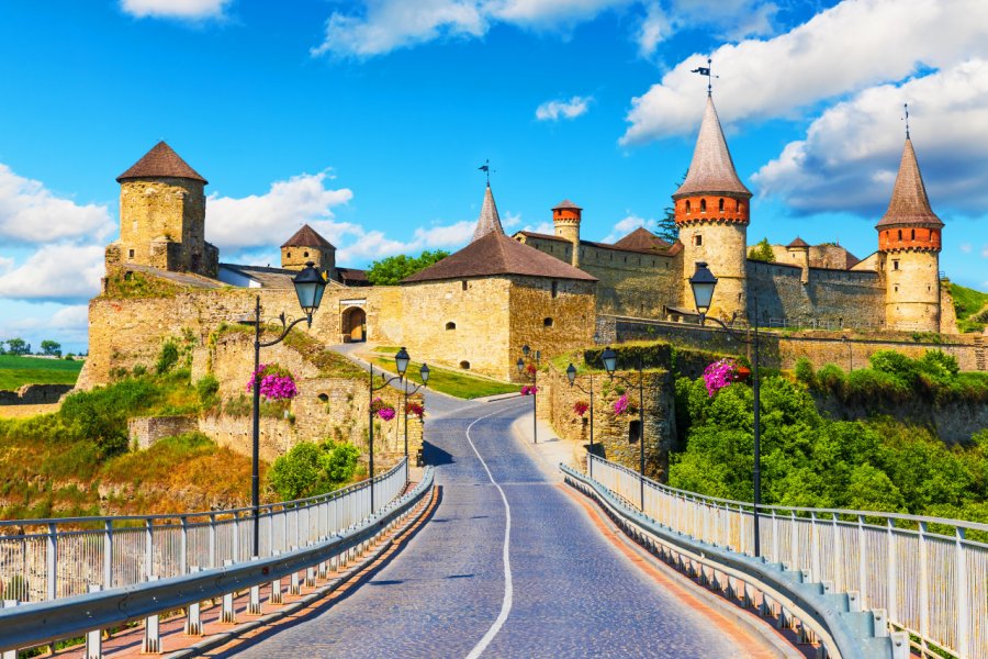 FORTERESSE (ФОРТЕЦЯ)