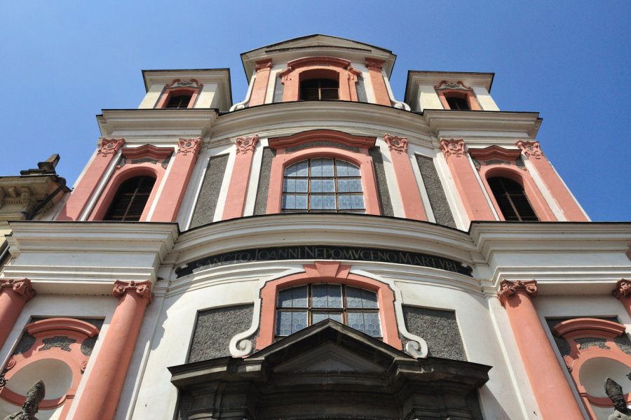 ÉGLISE SAINT-JEAN-NÉPOMUCÈNE