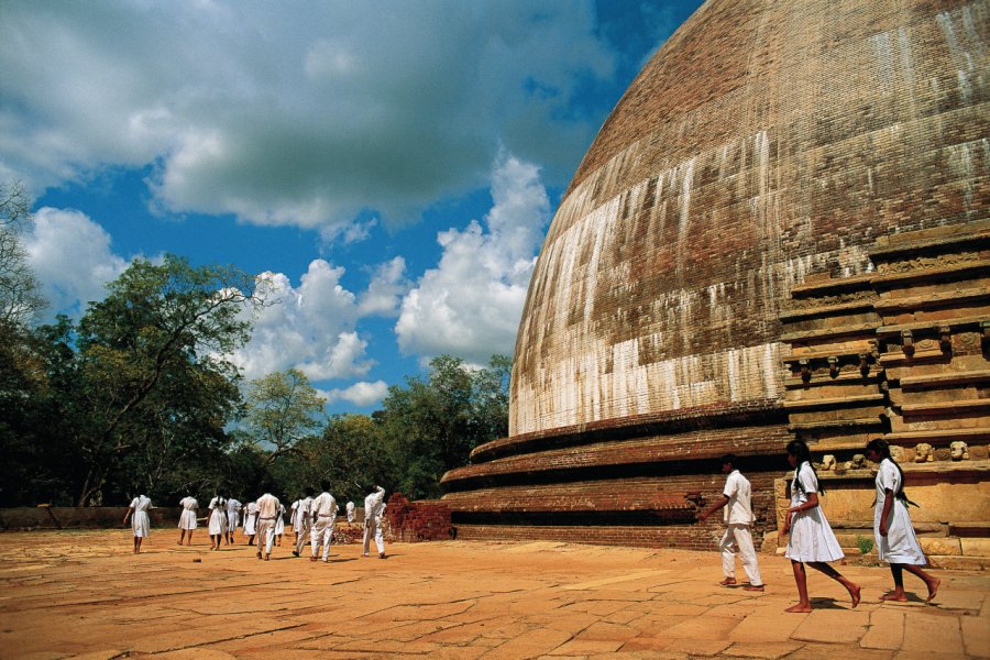 MIRISAVATIYA VIHARA