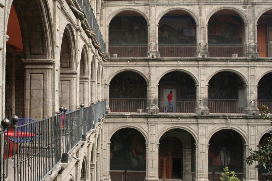 ANTIGUO COLEGIO DE SAN ILDEFONSO