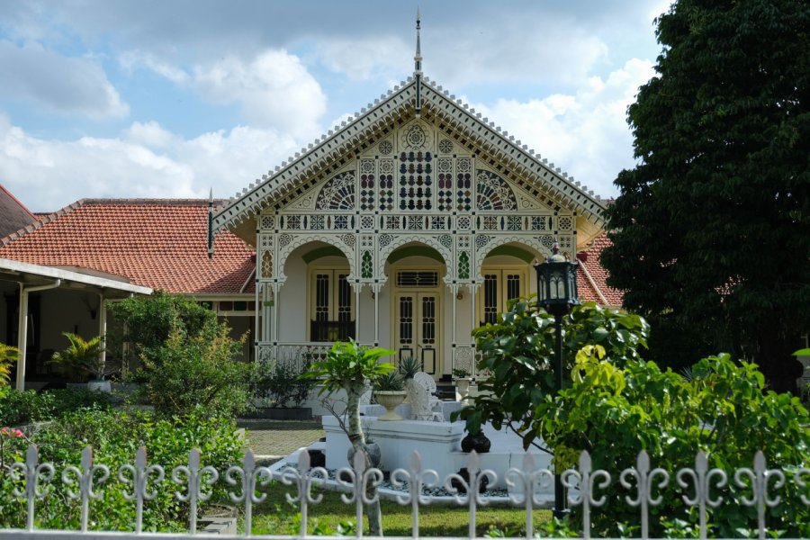 KRATON PAKUALAMAN