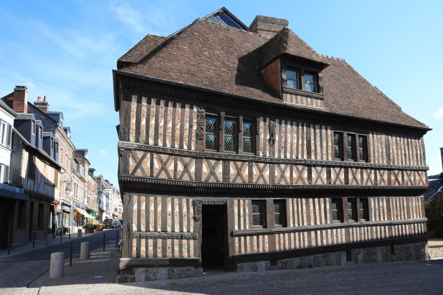 MUSÉE DU VIEUX MANOIR