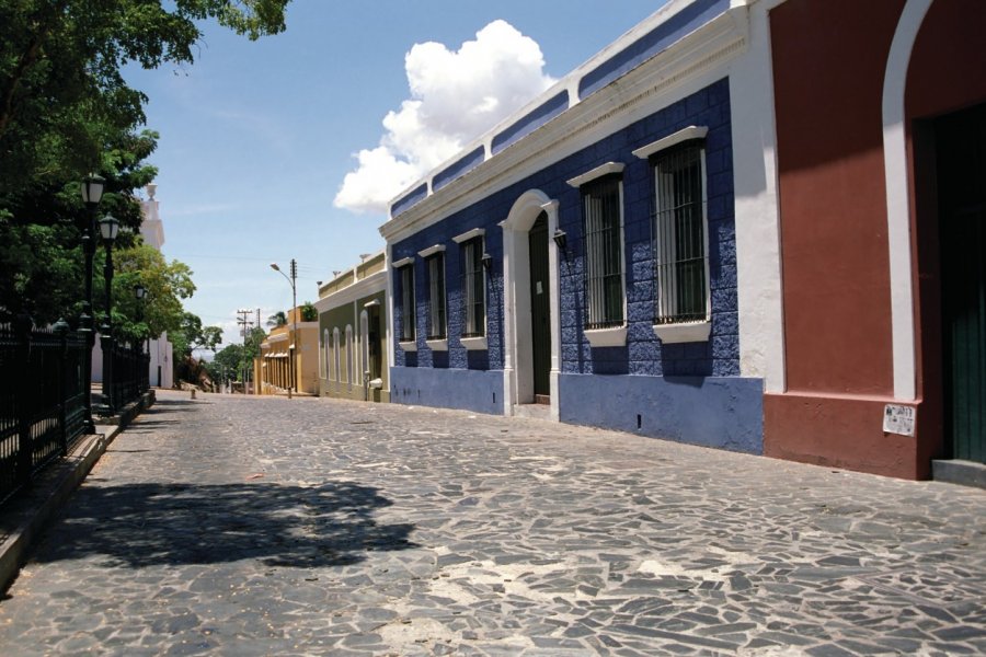 Ciudad Bolivar. Nyiragongo - Fotolia