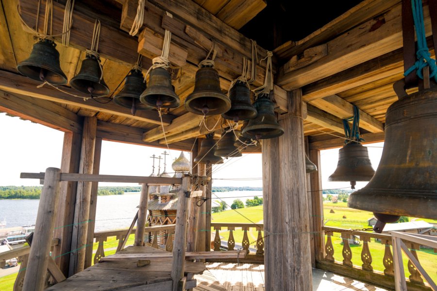CLOCHER CAMPANILE