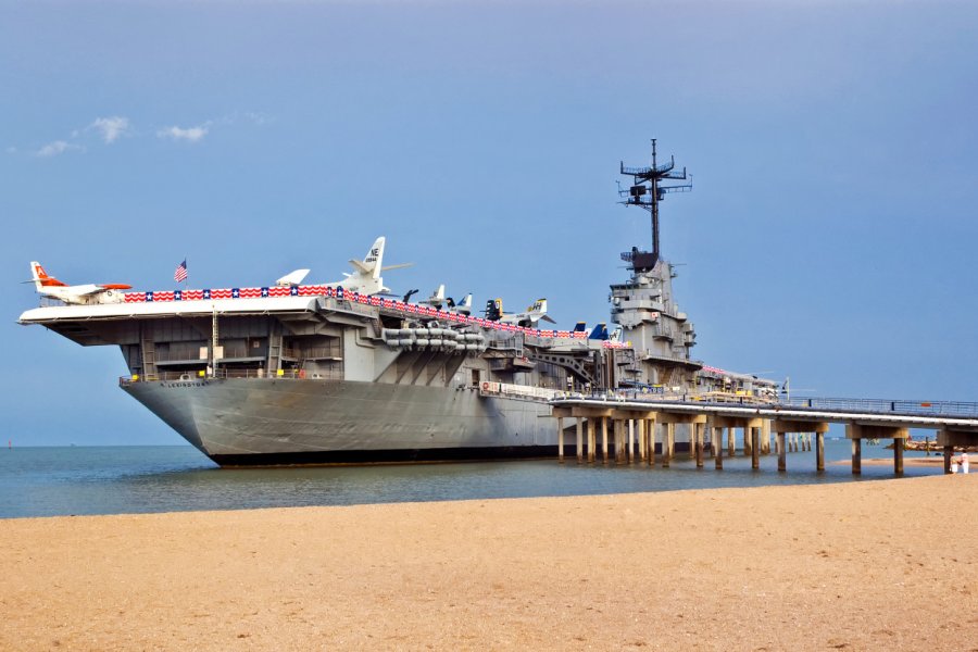 USS LEXINGTON