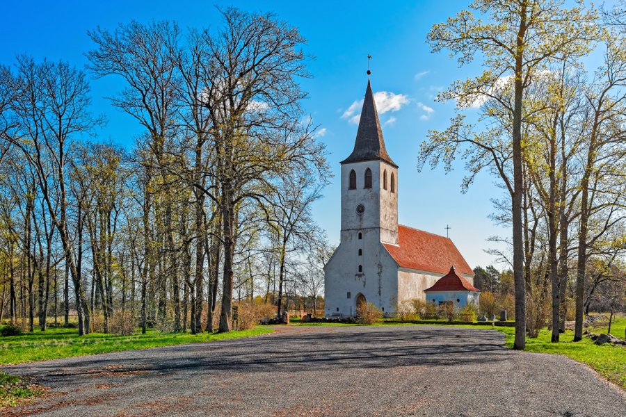 ÉGLISE DE PÜHALEPA