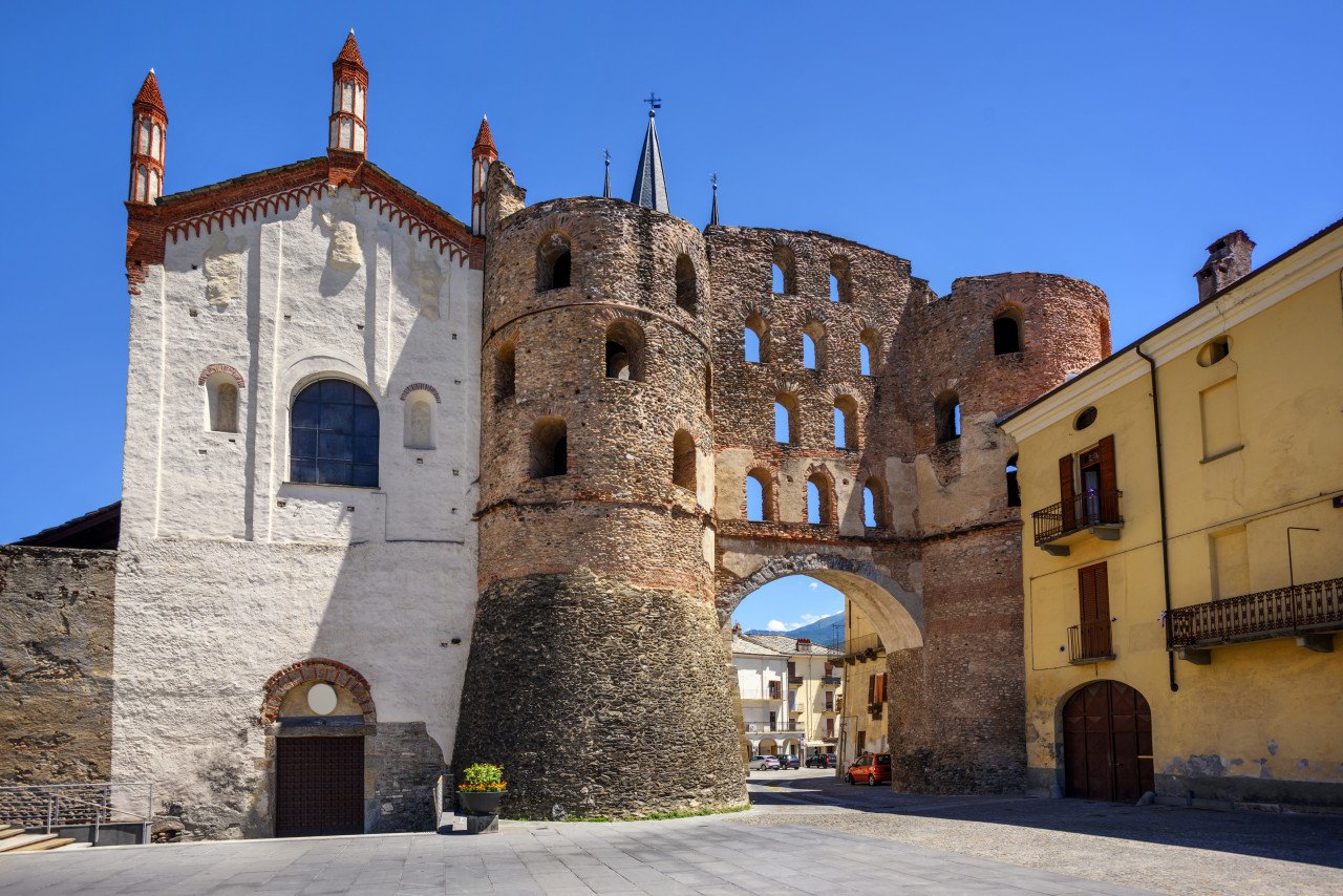 Porte de Savoie, Susa.