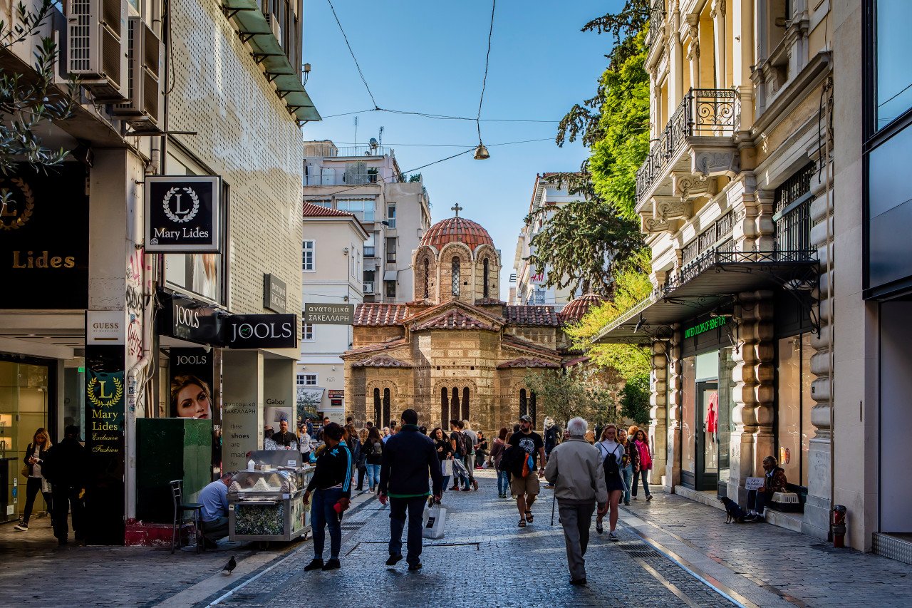 Panaghia Kapnikareau dans la rue Ermou.