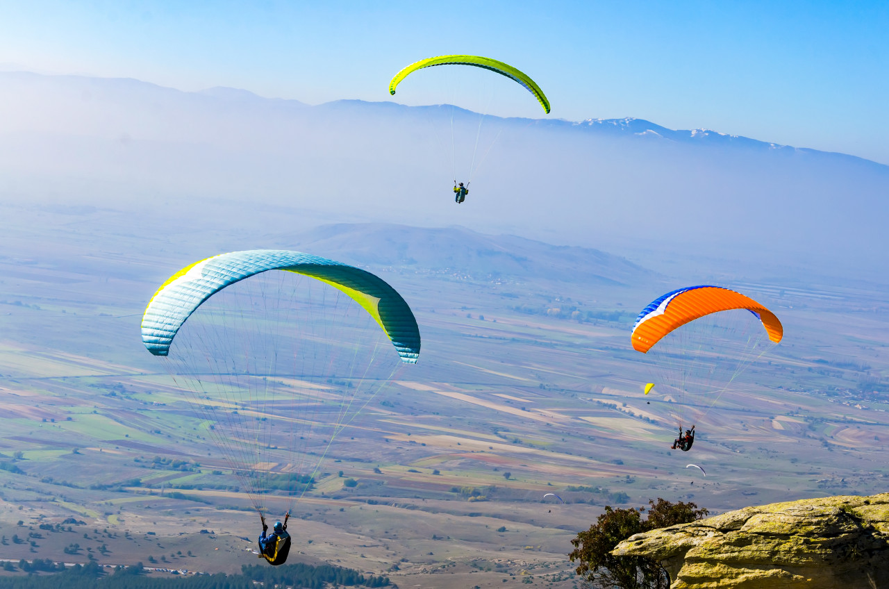 Parapente dans les environs Prilep.