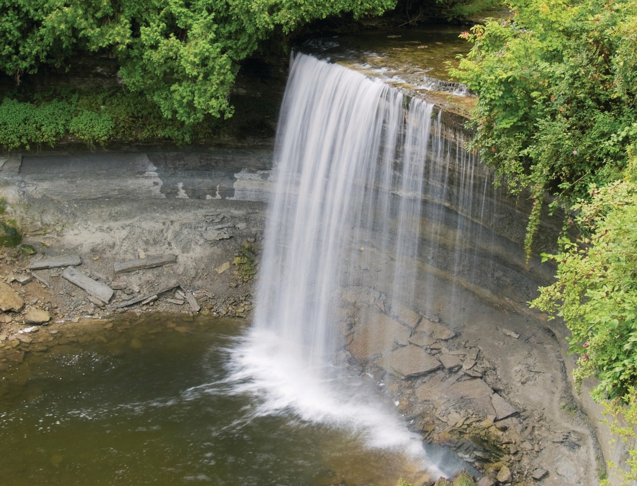 Bridal Veil Falls sur l'île Manitoulin.