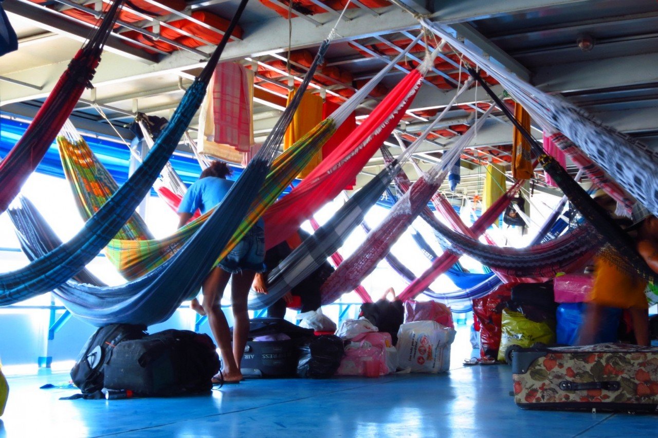 Voyage en ferry sur l'Amazone.