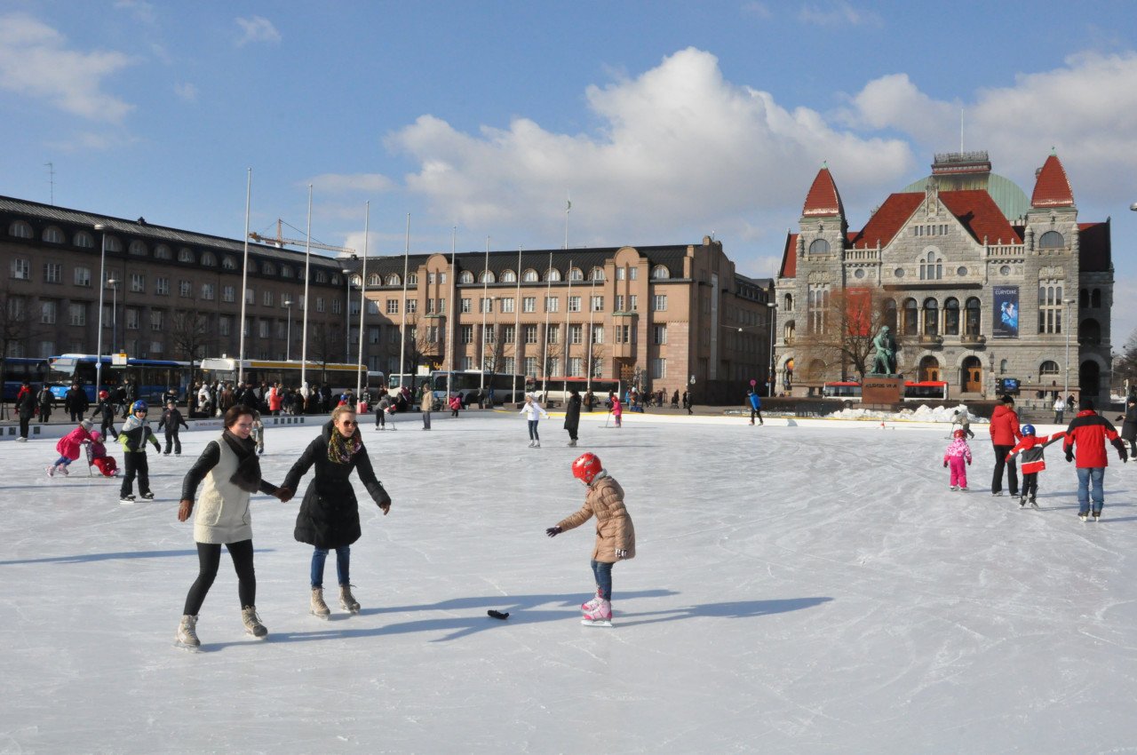 Patinoire en plein air d'Helsinki